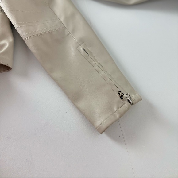 BLANKNYC Faux Leather Moto Jacket in Ivory Beige - Size M - Picture 7 of 13